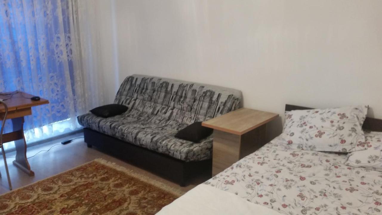 בוקרשט Eapartment מראה חיצוני תמונה